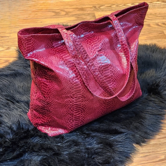 Avenue Handbags - Avenue Burgundy Faux Snakeskin Tote Bag